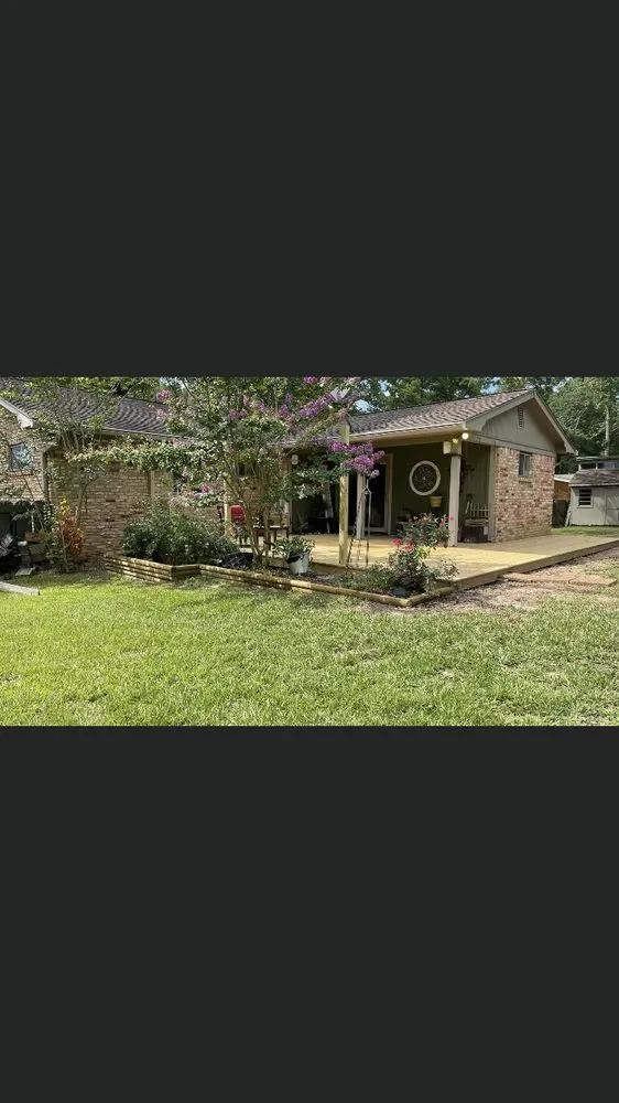 Expert yard cleanup service near you in Stantonville, TN by Top it off Lanscaping