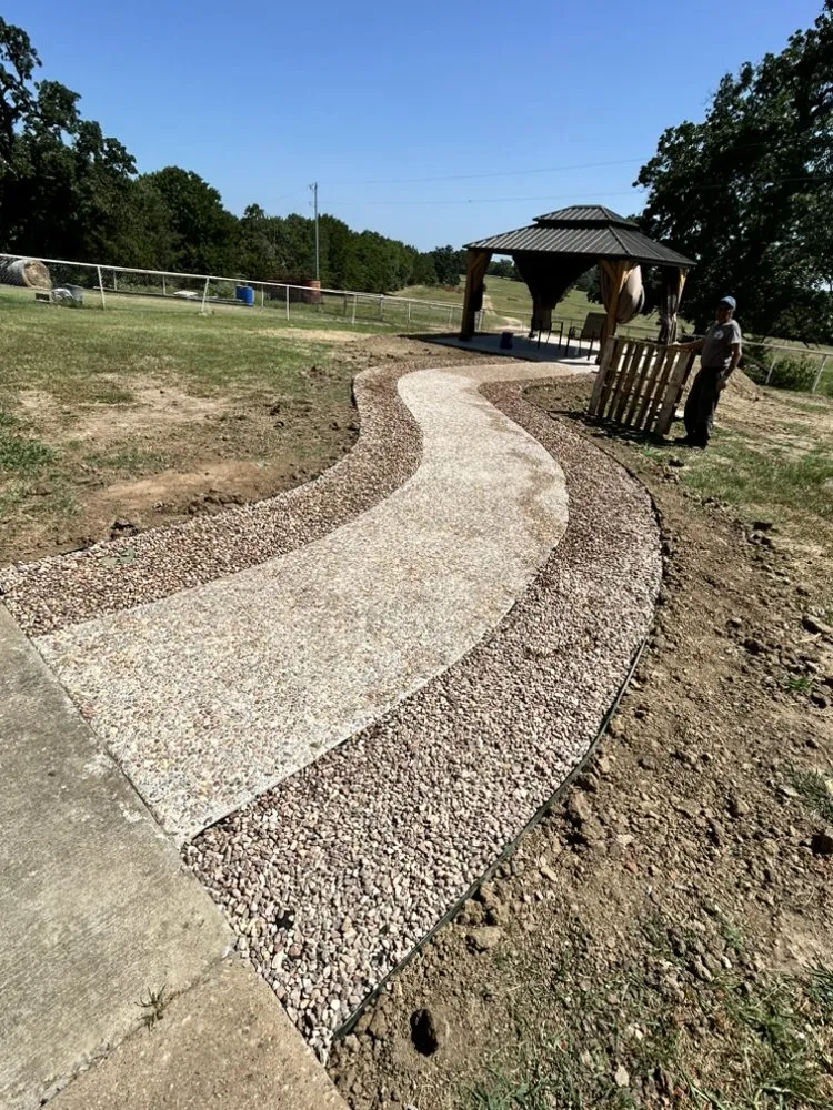 Professional lawn care service experts serving Tishomingo, OK - Top Lawn Care and Landscape