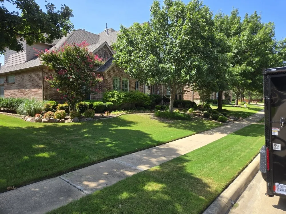 Top-rated outdoor landscaping experts serving McKinney, TX - Top Lawn DFW