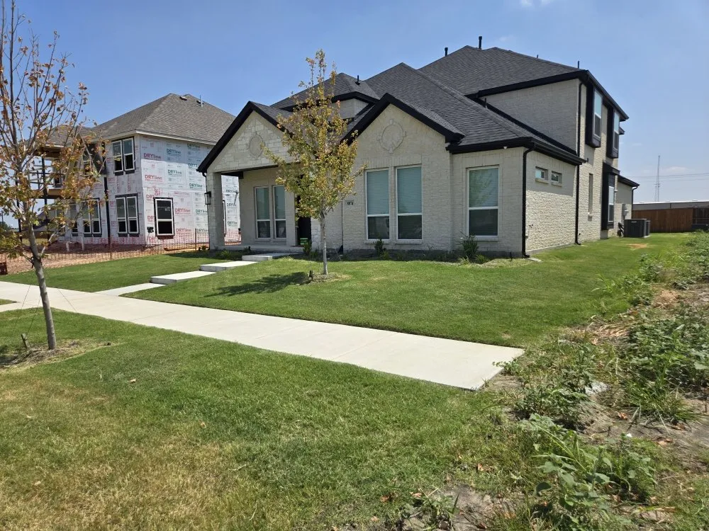 Reliable lawn mowing service experts serving McKinney, TX - Top Lawn DFW