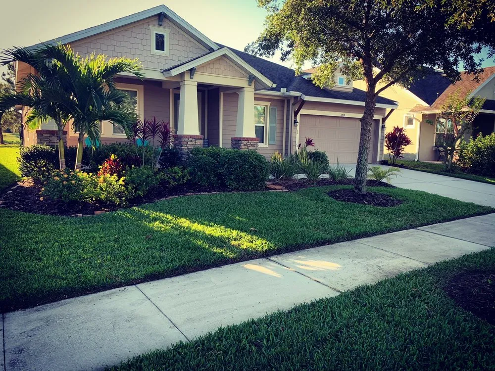 Local yard cleanup service in Riverview, FL - Top Lawn Pros