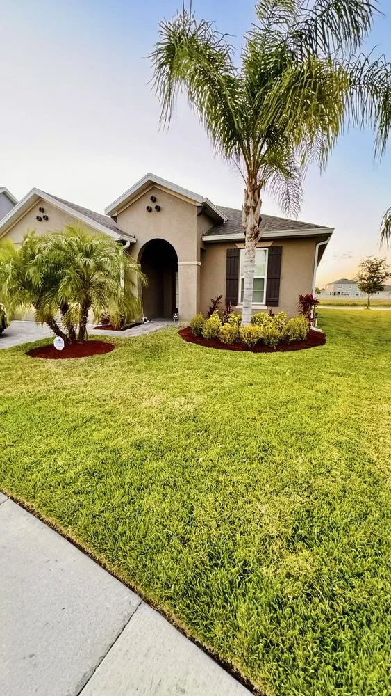 Top-rated landscape design in Riverview, FL by Top Lawn Pros