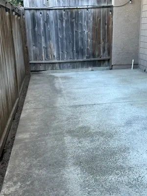 Top Mark Landwork Logo