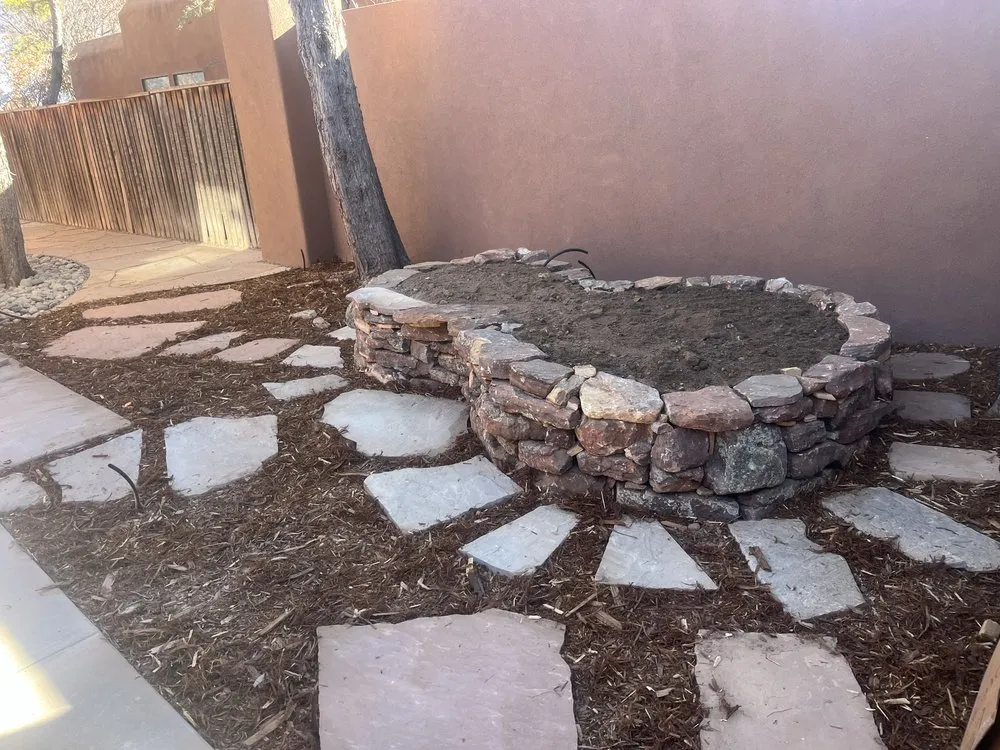 Custom garden landscaping experts serving Albuquerque, NM - Top Notch Custom Landscapes