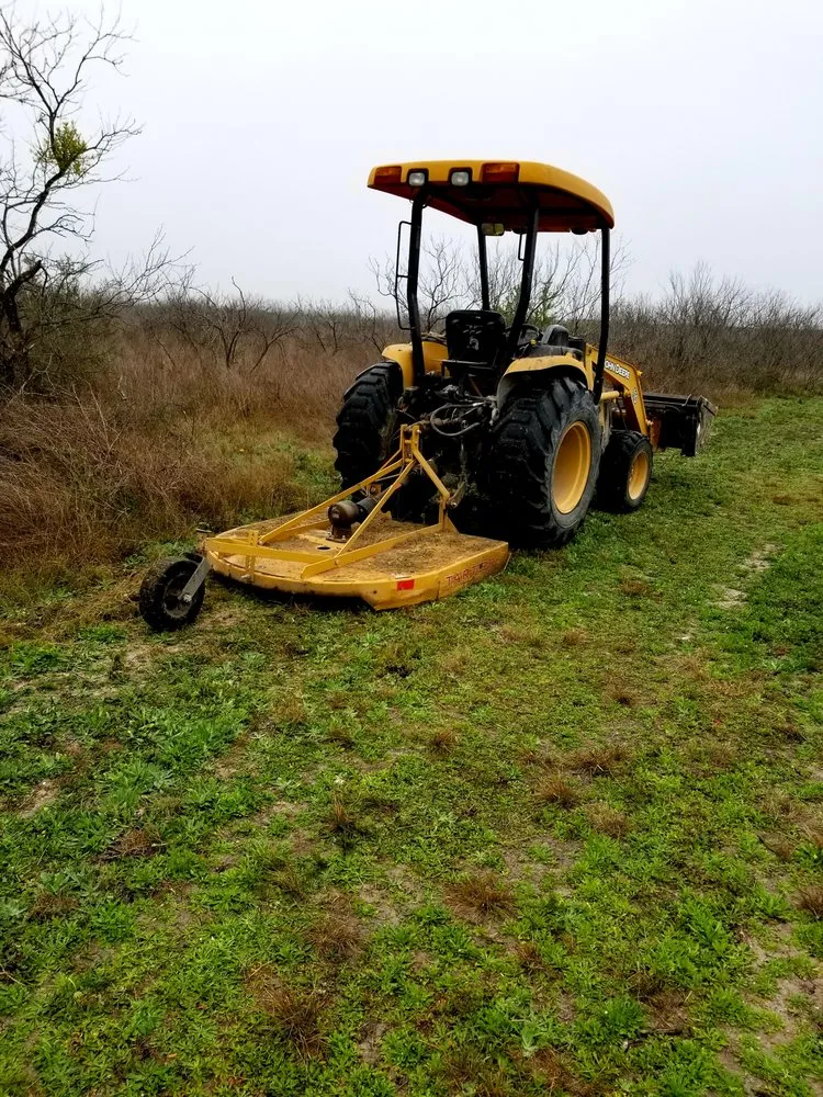 Custom residential landscaping with custom design in San Antonio, TX by Top-Notch Landscape