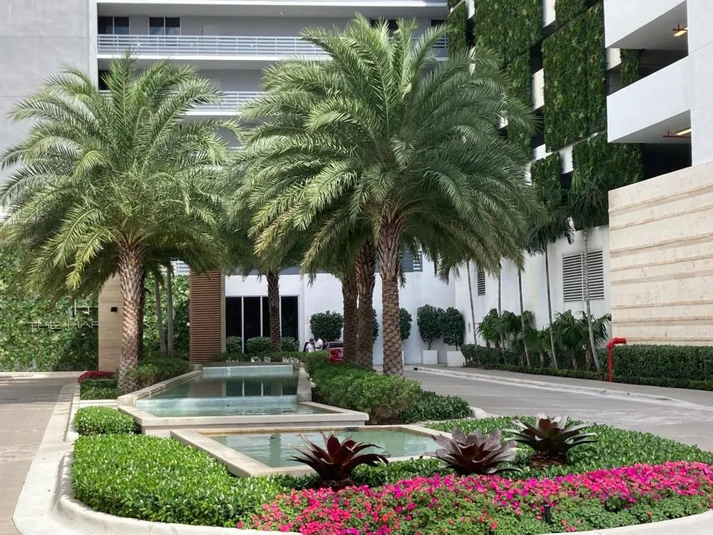 Expert residential landscaping experts serving Fort Pierce, FL - Top Notch Landscaping and Irrigation