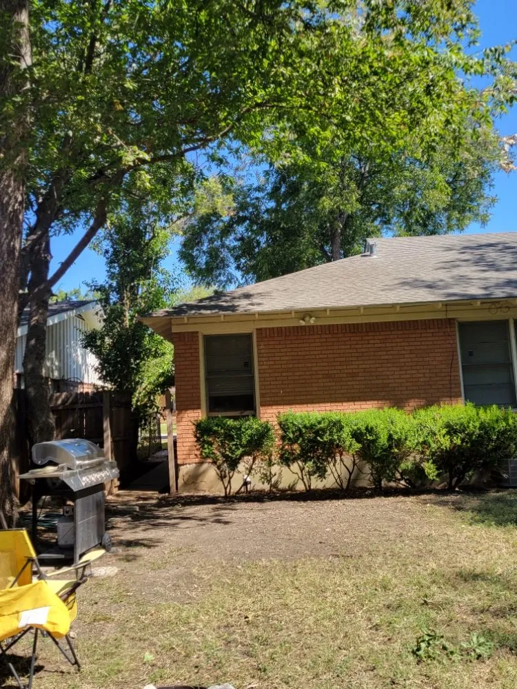 Trusted yard cleanup service for outdoor upgrades across Denison, TX - Top Notch Landscaping