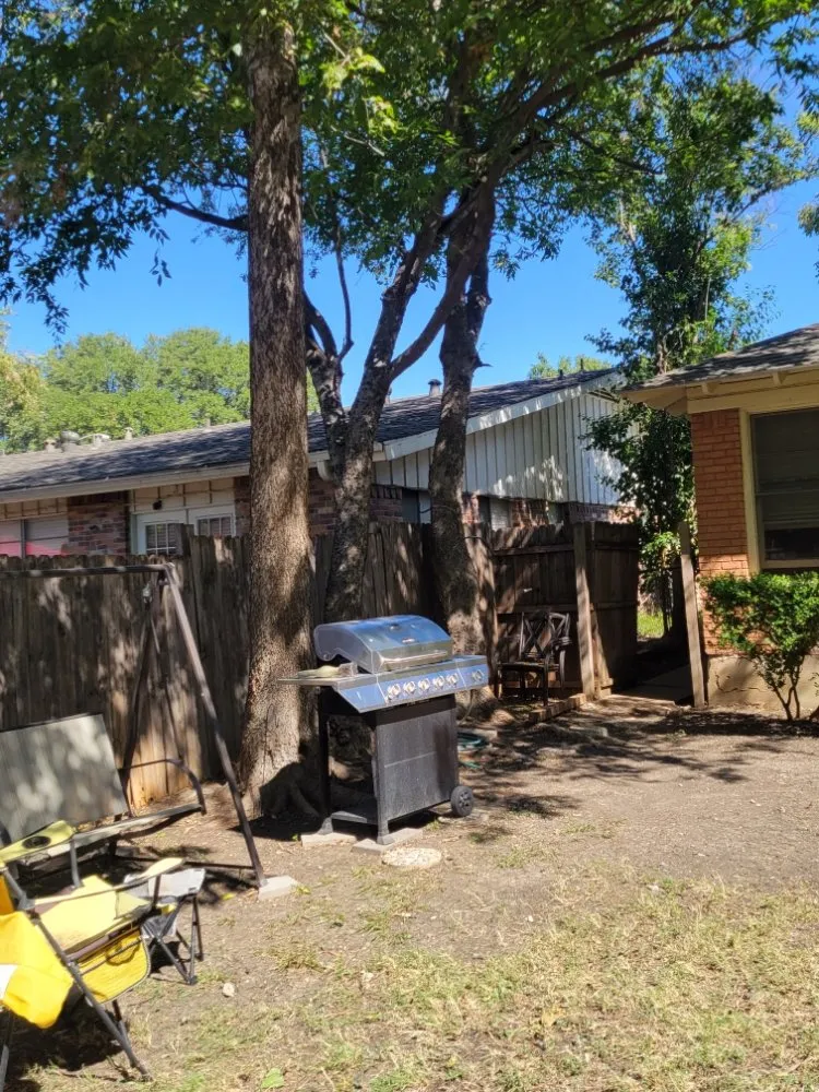 Custom lawn mowing service experts serving Denison, TX - Top Notch Landscaping