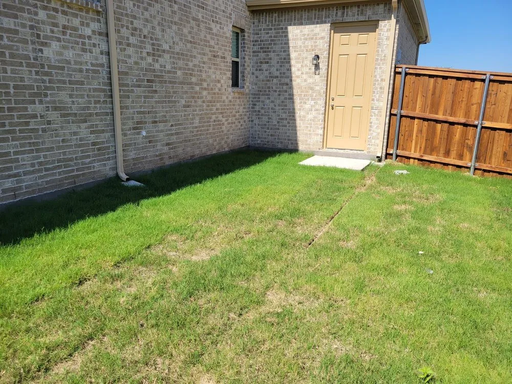 Expert lawn mowing service in Denison, TX - Top Notch Landscaping
