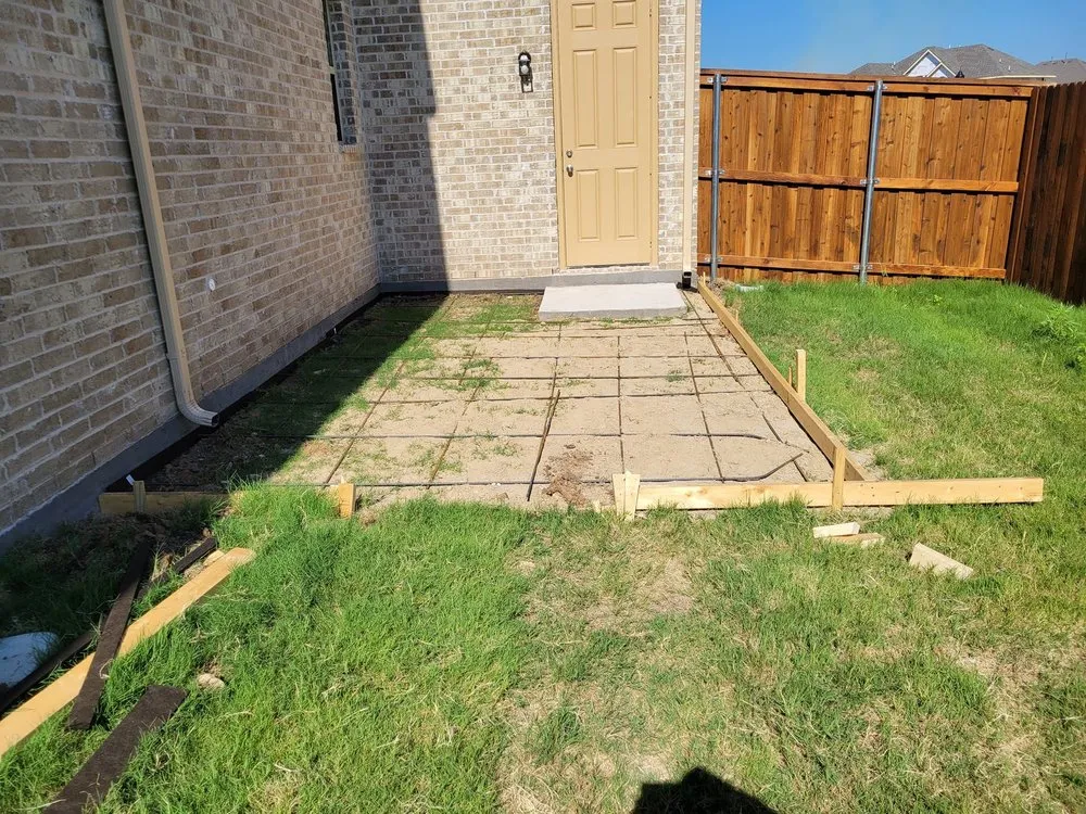 Local yard cleanup service with custom design across Denison, TX - Top Notch Landscaping