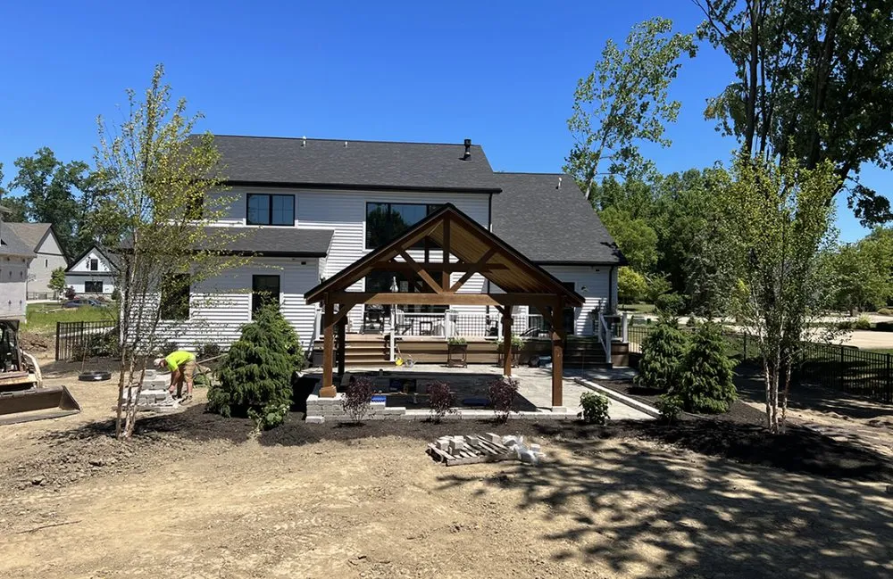 Affordable yard cleanup service with custom design across North Ridgeville, OH - Top Notch Landscaping