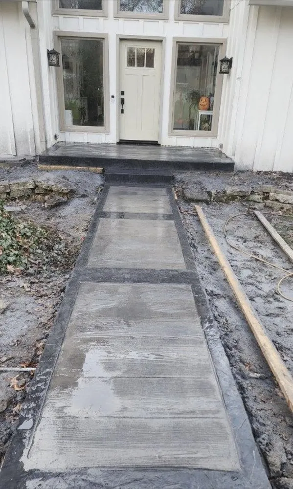 Professional outdoor landscaping for homes in North Ridgeville, OH by Top Notch Landscaping