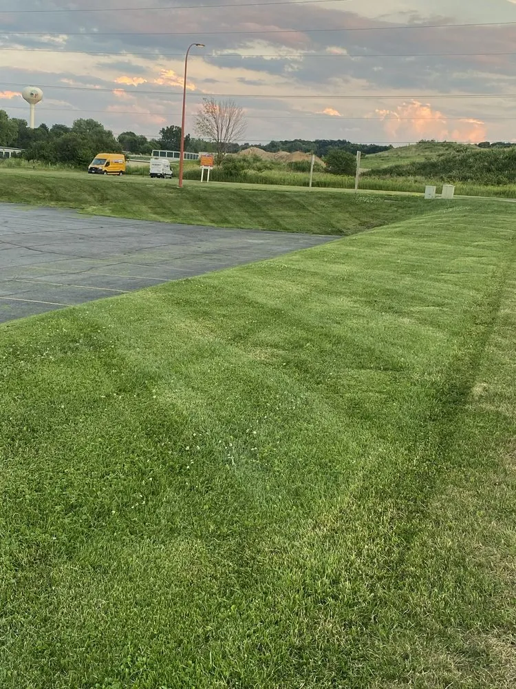 Top-rated outdoor landscaping with custom design in Baraboo, WI by Top Notch Lawn Care