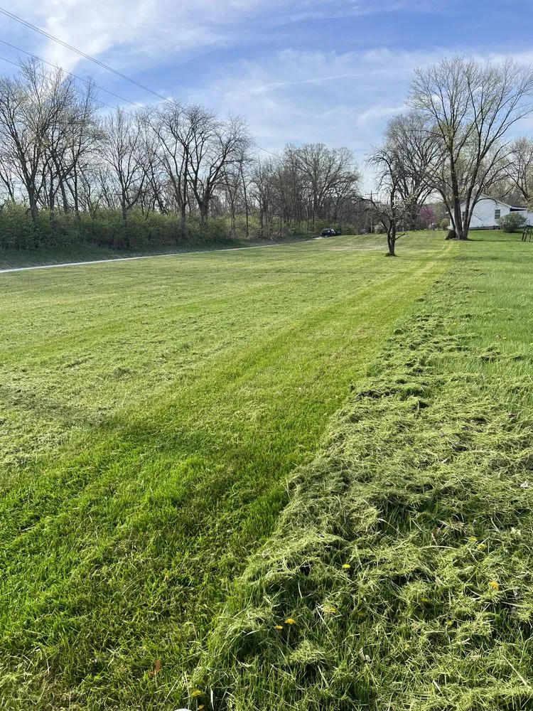 Local garden landscaping experts serving Mexico, MO - Top Notch Lawn Care