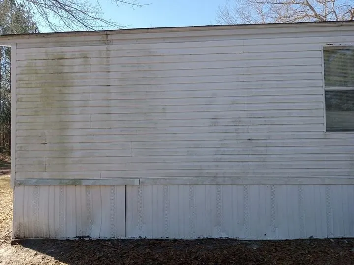 Professional yard maintenance near you in Ludowici, GA by Top Notch Lawncare & Landscapes