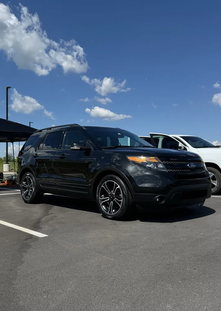 Custom yard cleanup service near you in Jonesborough, TN by Top Notch Mobile