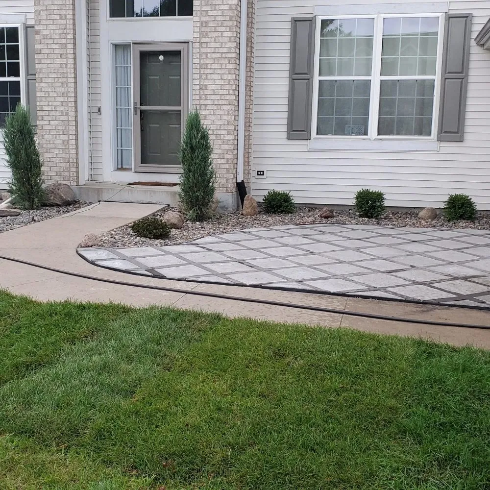 Affordable lawn mowing service in Richfield, MN - Top Notch Property Management Services