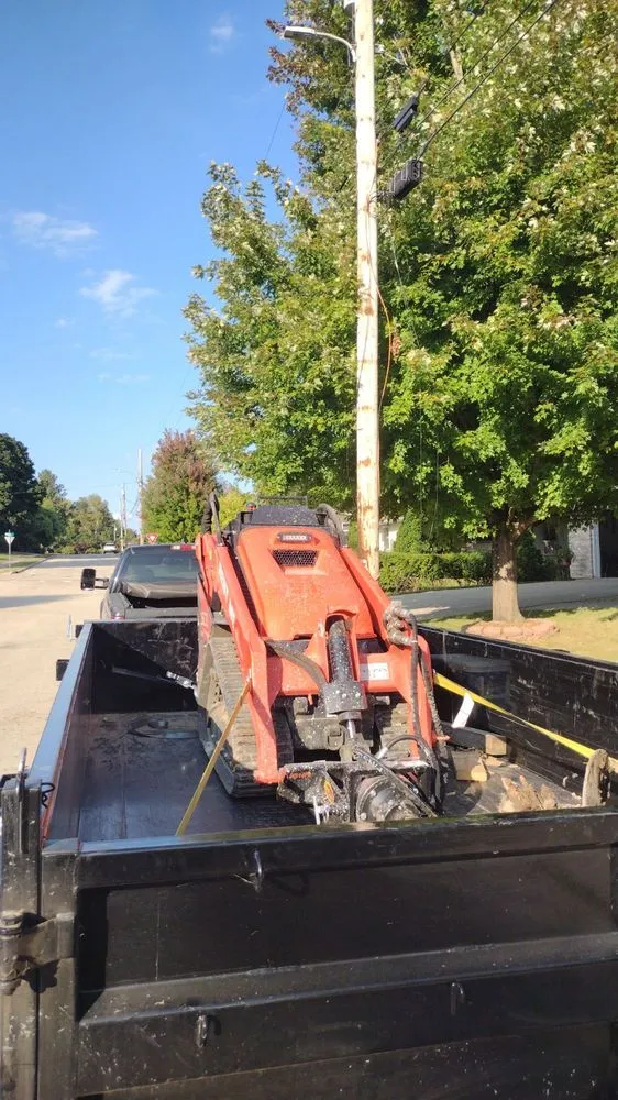 Top-rated lawn care service experts serving Janesville, WI - Top Notch Removal