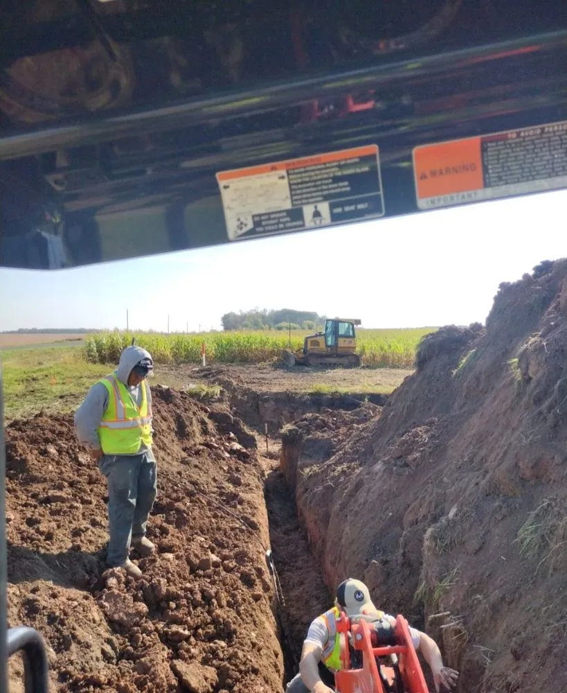 Local yard cleanup service experts serving Janesville, WI - Top Notch Removal