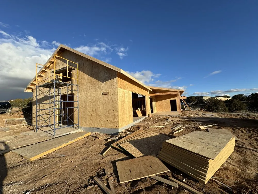 Expert yard maintenance in Albuquerque, NM by Top Notch Solutions