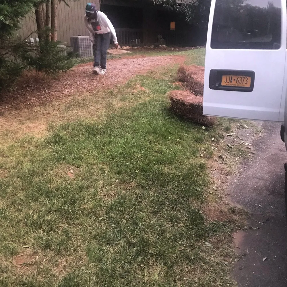 Top-rated lawn care service experts serving Pageland, SC - Top Notch Techs Servicemasters