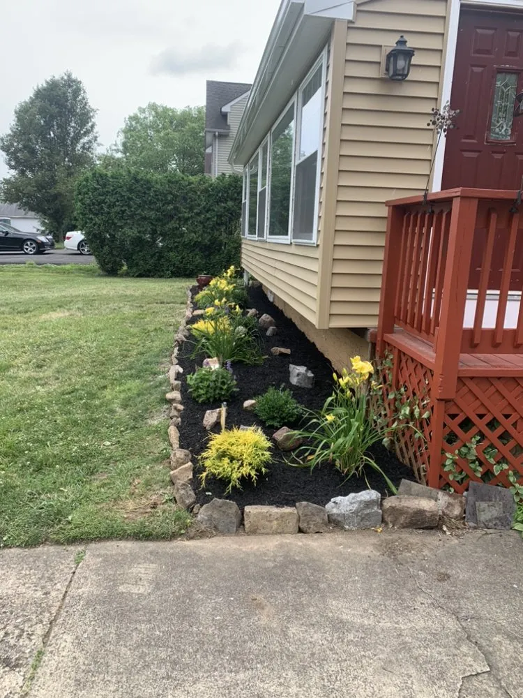 Custom yard maintenance experts serving Warminster, PA - Top Notch Tree Care and Landscaping