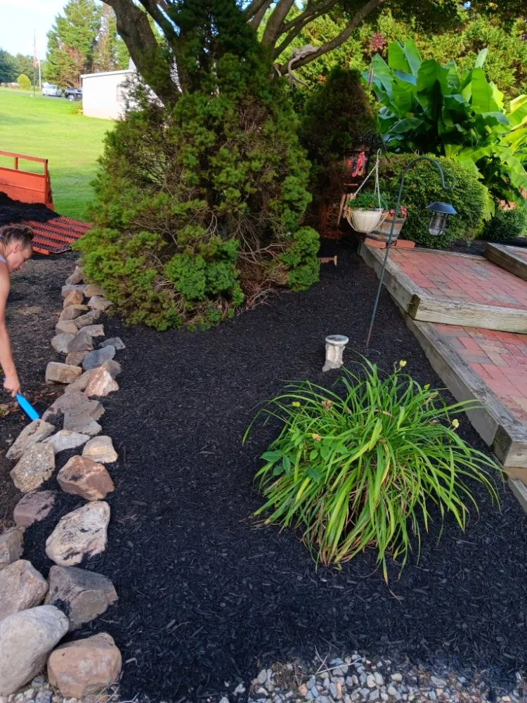 Affordable garden landscaping in Clayton, DE by Top Notch Tree Services