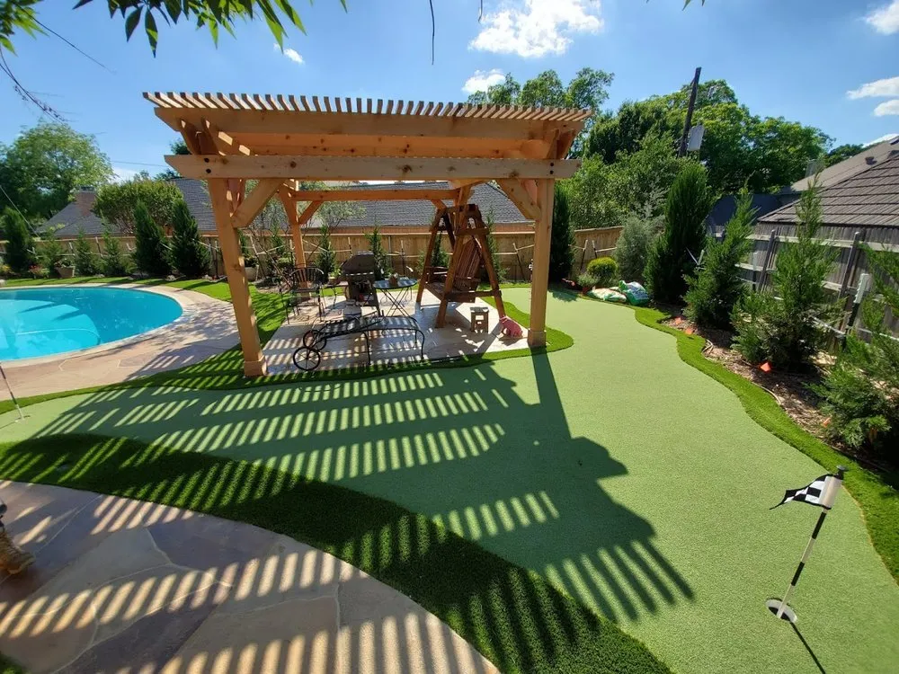 Local outdoor landscaping for homes in Dallas, TX by Top Notch Turf