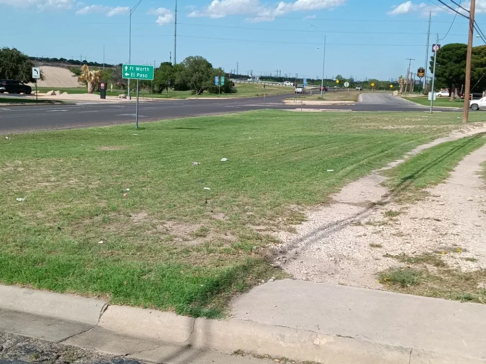 Affordable landscaping services for year-round maintenance across Big Spring, TX - Top of Texas Landscaping