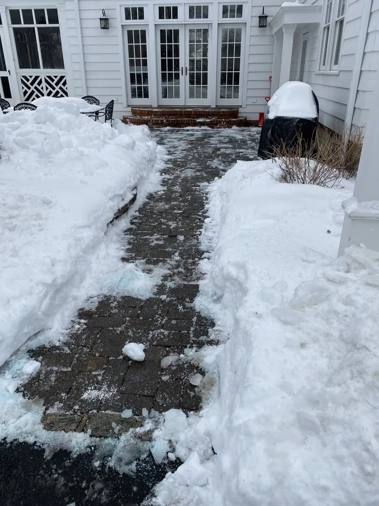 Professional lawn care service in Piscataway, NJ by Top of the Line Lawn, Landscaping and Property Maintenance