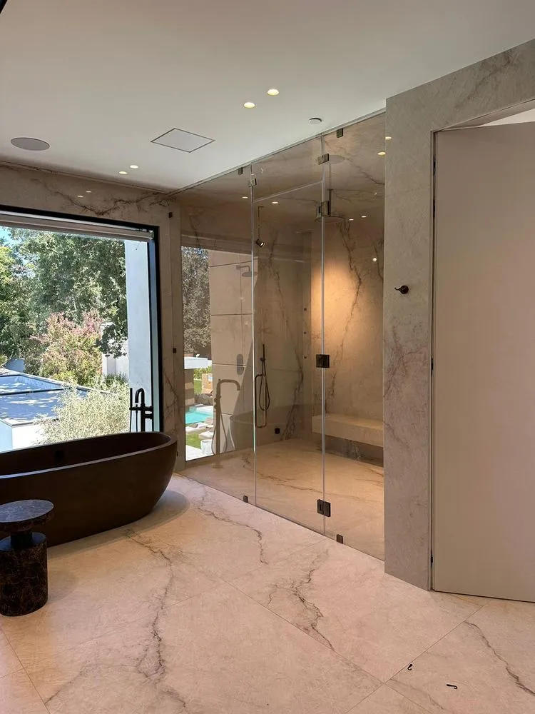 Custom lawn care service experts serving San Fernando Valley, CA - Top One Builders