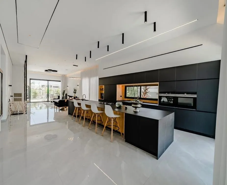 Custom landscape installation in San Fernando Valley, CA by Top One Builders