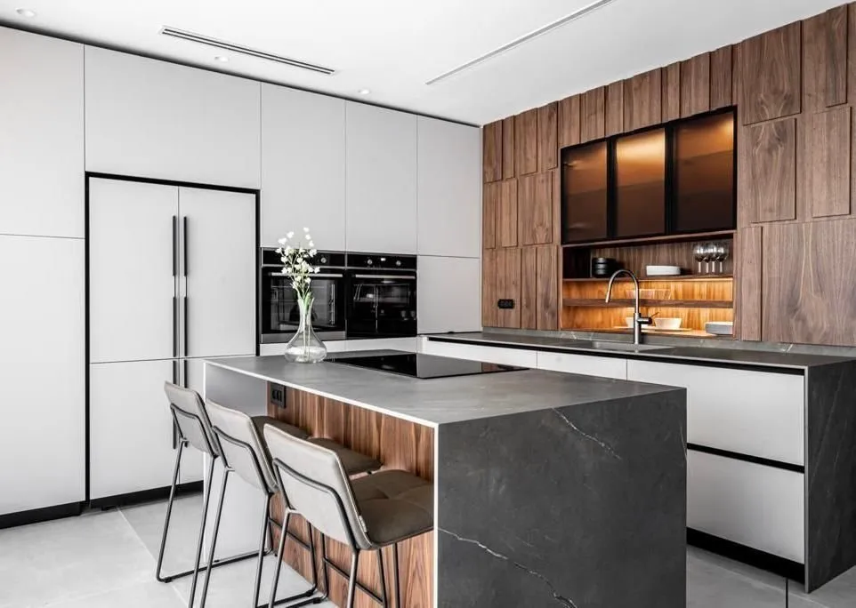 Professional residential landscaping in San Fernando Valley, CA - Top One Builders