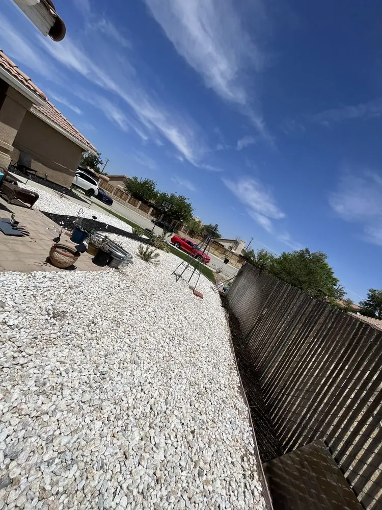 Custom landscape installation experts serving Bakersfield, CA - Top Quality Landscaping