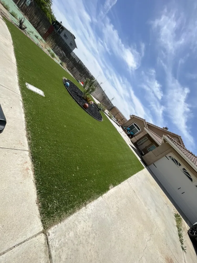 Expert residential landscaping in Bakersfield, CA by Top Quality Landscaping