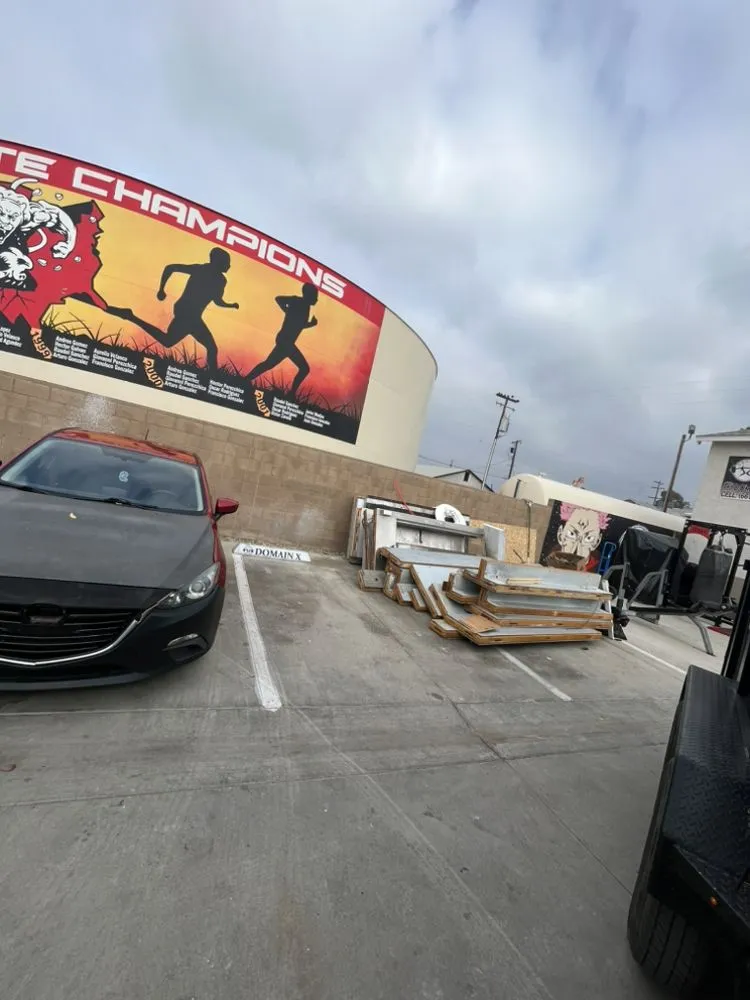 Trusted lawn mowing service experts serving Bakersfield, CA - Top Quality Landscaping