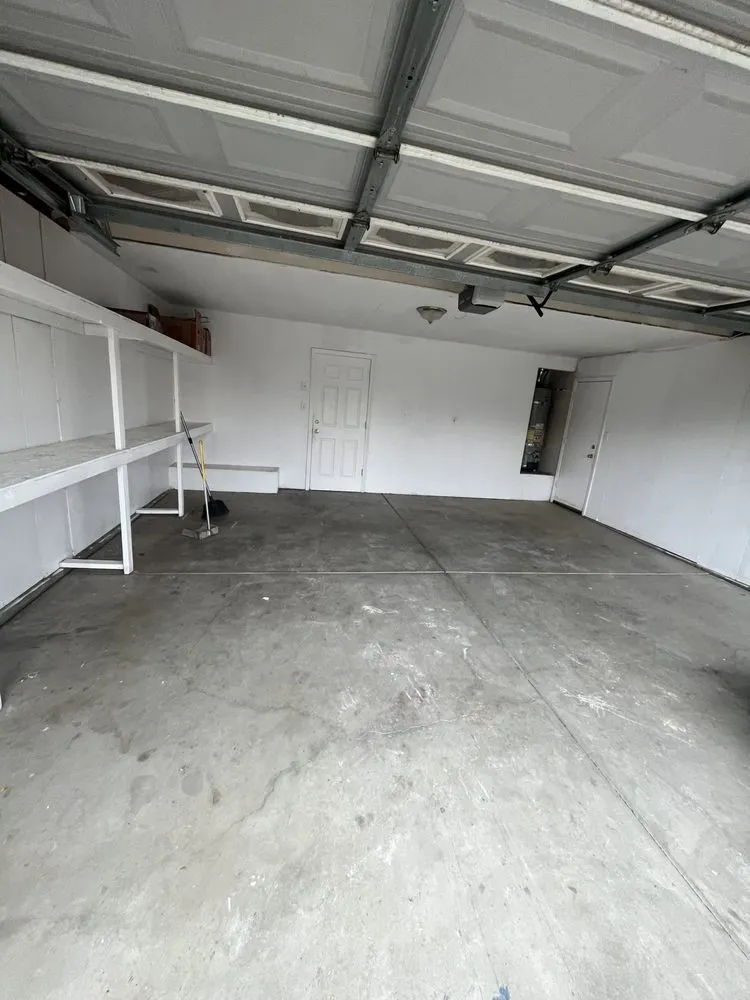 Reliable landscaping services for homes in Bakersfield, CA by Top Quality Landscaping