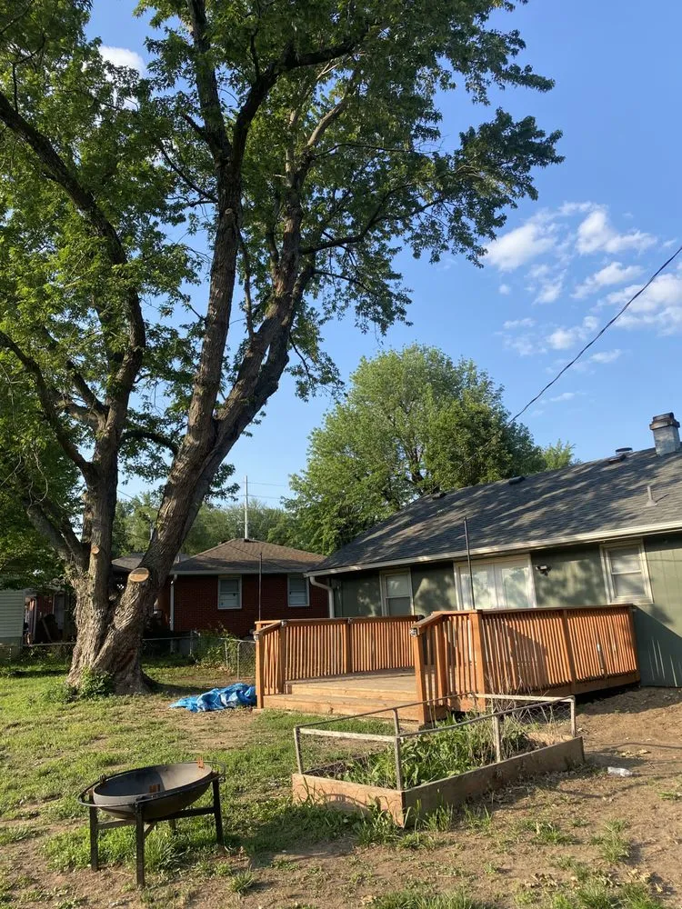 Professional outdoor landscaping for outdoor upgrades in Kansas City, MO by Top Quality Tree & Lawn Service