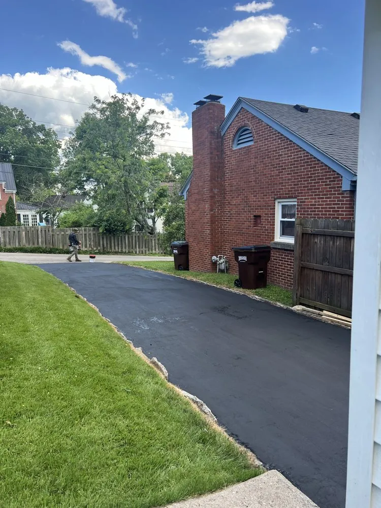 Top-rated outdoor landscaping for homes in Winchester, KY by Top Rank Excavation