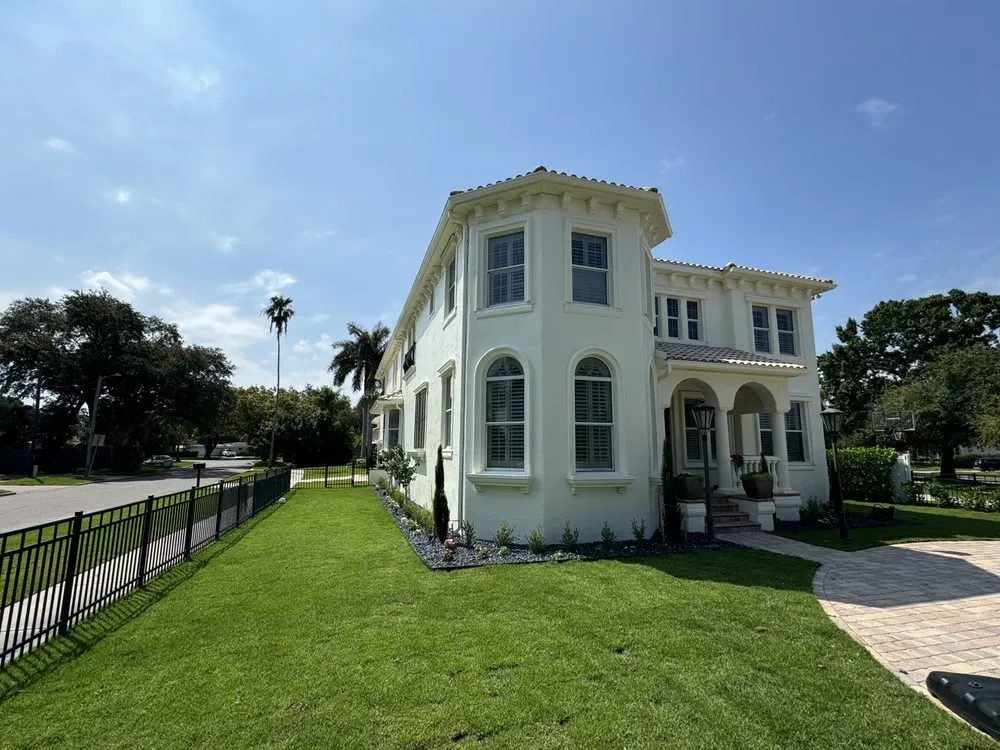 Top-rated residential landscaping for year-round maintenance across Tampa, FL - Top Rank Solutions