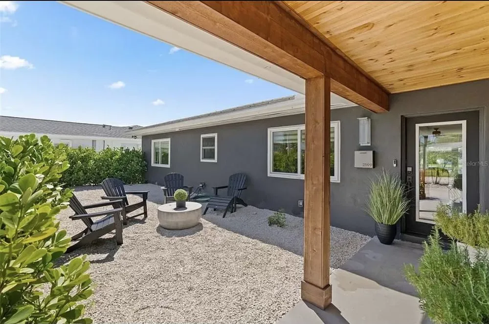 Local yard cleanup service in Tampa, FL by Top Rank Solutions