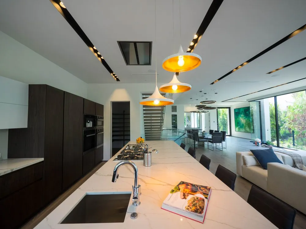 Local outdoor landscaping for year-round maintenance in Marina del Rey, CA by Top Rated General Contractors