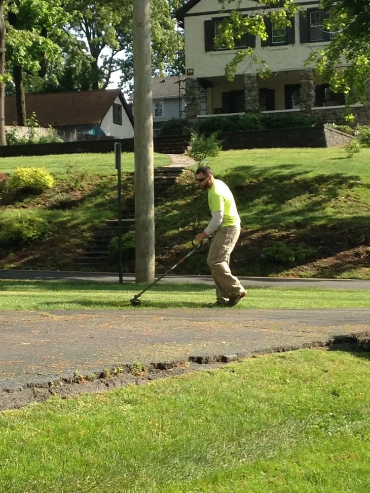 Affordable residential landscaping for beautiful yards in Milford, CT by Top Seed Landscaping