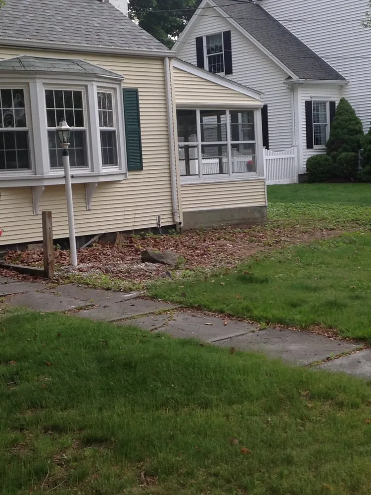 Trusted lawn care service in Milford, CT - Top Seed Landscaping