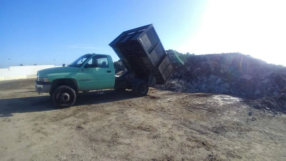 Trusted lawn mowing service in Oakland, CA - Top Service Landscaping