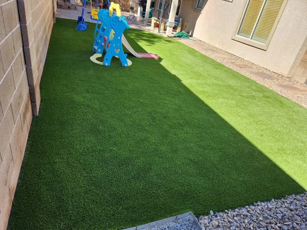 Professional outdoor landscaping near you in Las Vegas, NV by Top Set Turf