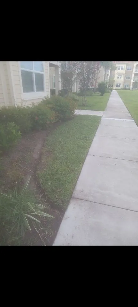 Top-rated garden landscaping near you in Immokalee, FL by Top Spreaders Of South Florida