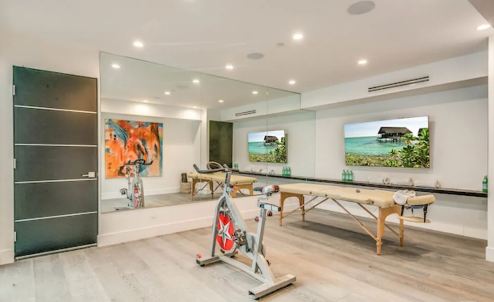 Trusted lawn mowing service in Sherman Oaks, CA by Top Team Builders & Design