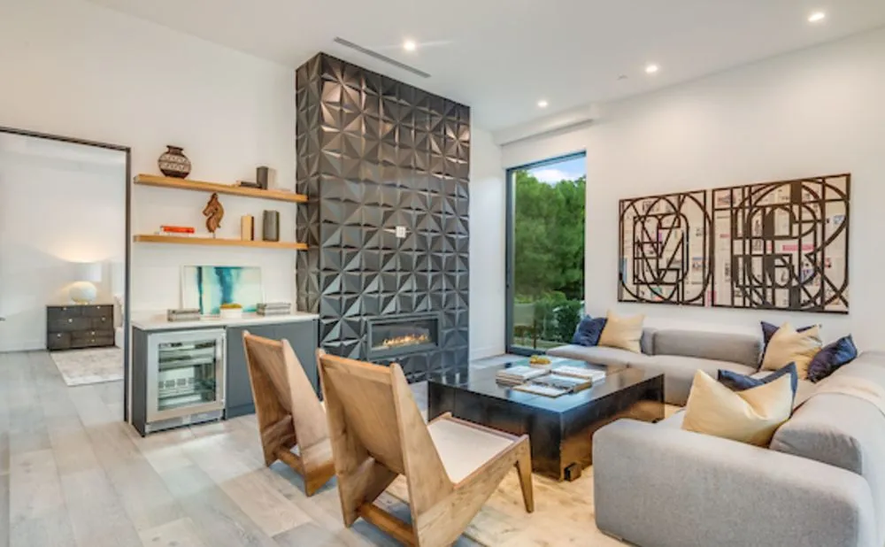 Affordable lawn care service for residential properties across Sherman Oaks, CA - Top Team Builders & Design