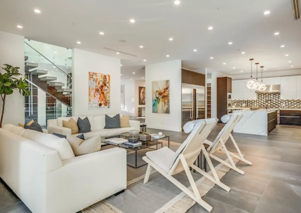 Professional garden landscaping for year-round maintenance in Sherman Oaks, CA by Top Team Builders & Design